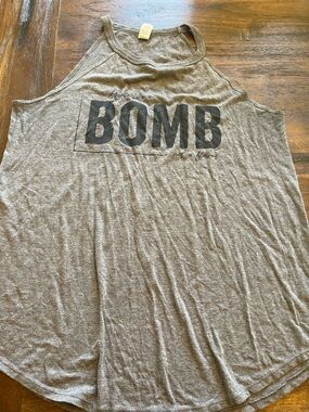 Nine Line women’s tank top